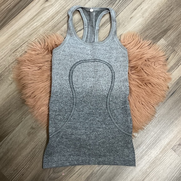 Lululemon Seamless Gray Sleeveless Tank Size 2 - Picture 1 of 8